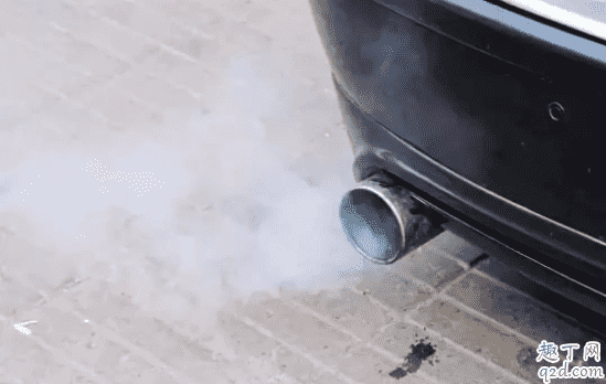 車內有汽油味車外沒有是什么問題 汽車冷啟動排氣管有汽油味怎么回事4