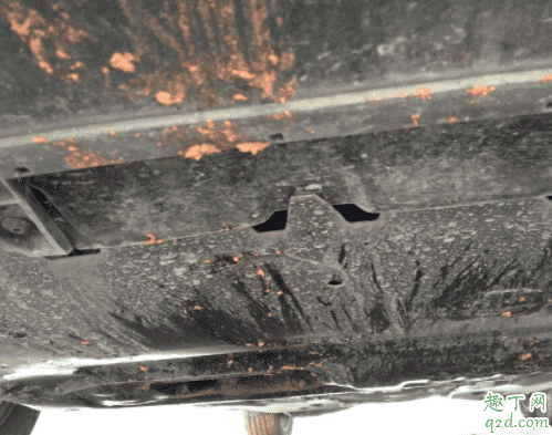 汽車(chē)托底是什么意思 汽車(chē)底盤(pán)磕了下有什么影響4