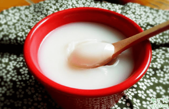 為什么熬好的豬油時(shí)間久了會(huì)變味 怎樣熬豬油不變味1