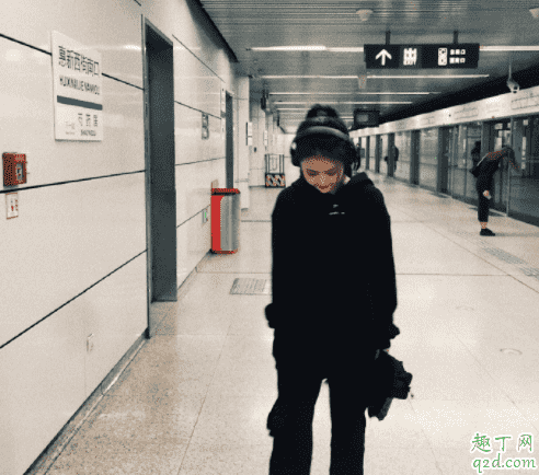 麗柜廳app官方下載iOS二維碼分享 麗柜廳在手機上怎么看2