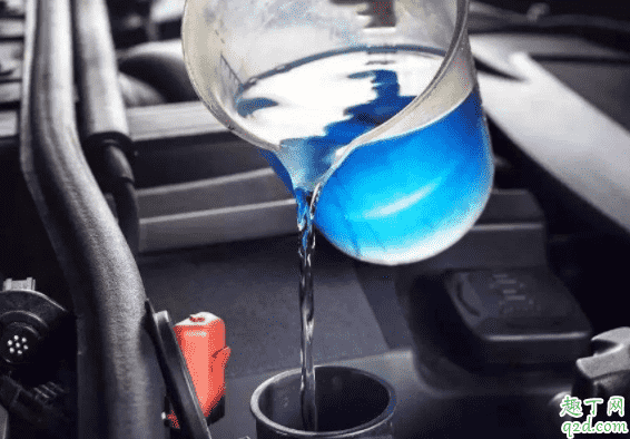 防凍液可以加水用嗎 汽車防凍液怎么加才好3