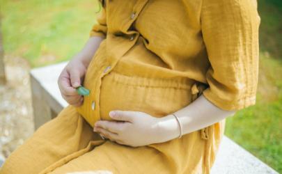 孕婦感染新型冠狀病毒孩子還能要嗎 懷孕感染新型冠狀病毒要終止妊娠嗎