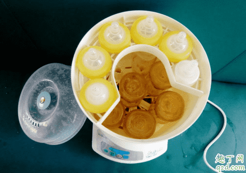 用買消毒器給寶寶清洗奶瓶嗎 奶瓶消毒器如何正確挑選1