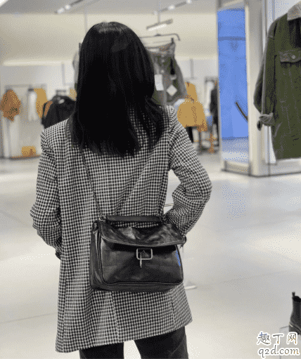 zara流浪包多少錢 zara2019新款流浪包值得買嗎4