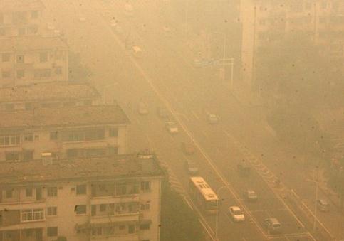 霧霾天氣的危害是什么？霧霾天氣對(duì)健康有哪些影響如何防范