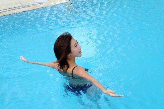 女性經期前后可以游泳嗎？女性經期幾天后可以游泳