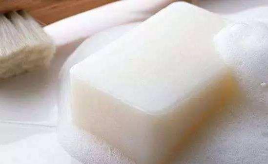 如何預防蚊蟲叮咬？蚊蟲叮咬快速止癢方法，香皂水止癢不適宜