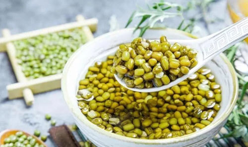 綠豆湯怎么煮不會變紅的訣竅圖解1