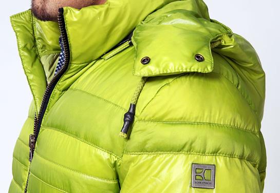 白鴨絨羽絨服有味道怎么辦？白鴨絨羽絨服能用洗衣機直接洗嗎？