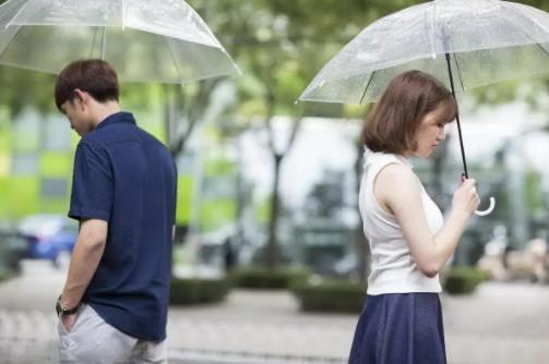 失戀后大家都是怎么做的？失戀后緩不過(guò)來(lái)是什么感覺(jué)？