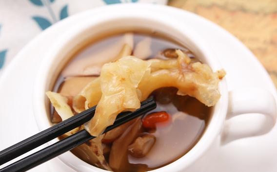 響螺花膠湯的營養價值有哪些？響螺花膠湯能補血嗎