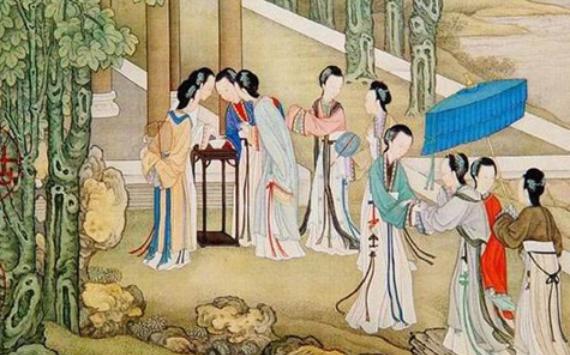 七夕節古人通常吃什么？七夕節的晚上應該如何過