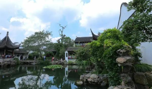蘇州園林是中國的什么代表(高超的建筑手法私家園林的代表)