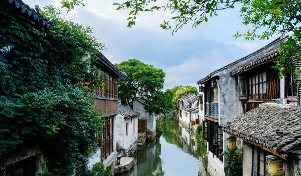 周莊屬于哪個(gè)城市(江蘇省蘇州市昆山市江南六大古鎮(zhèn)之一)