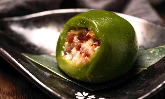 為什么要吃青團？青團是用艾草做的嗎