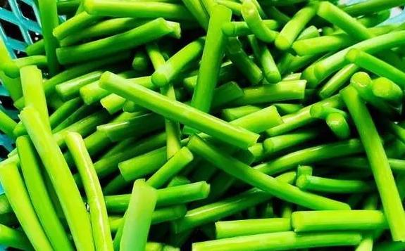 蒜苔的好處與作用都有什么？蒜苔的食用做法